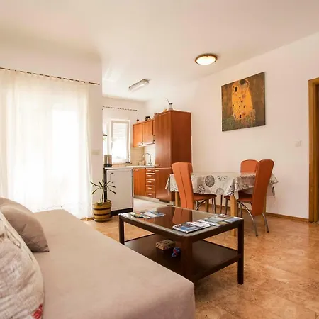 Beba Apartment